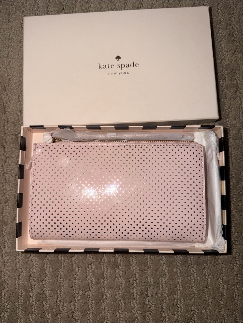 Kate Spade lilac street dot wristlet - Picture 5 of 5